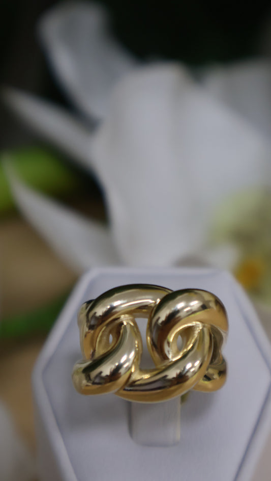Anillo Entrelazados  en forma de Cadena de oro 10k