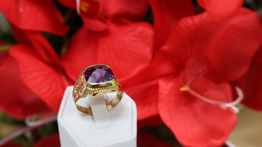 anillo de 10k  de hombre con piedra pulpura