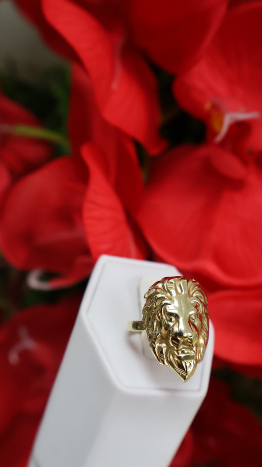 anillo 14k  de hombre con la cara de un leon