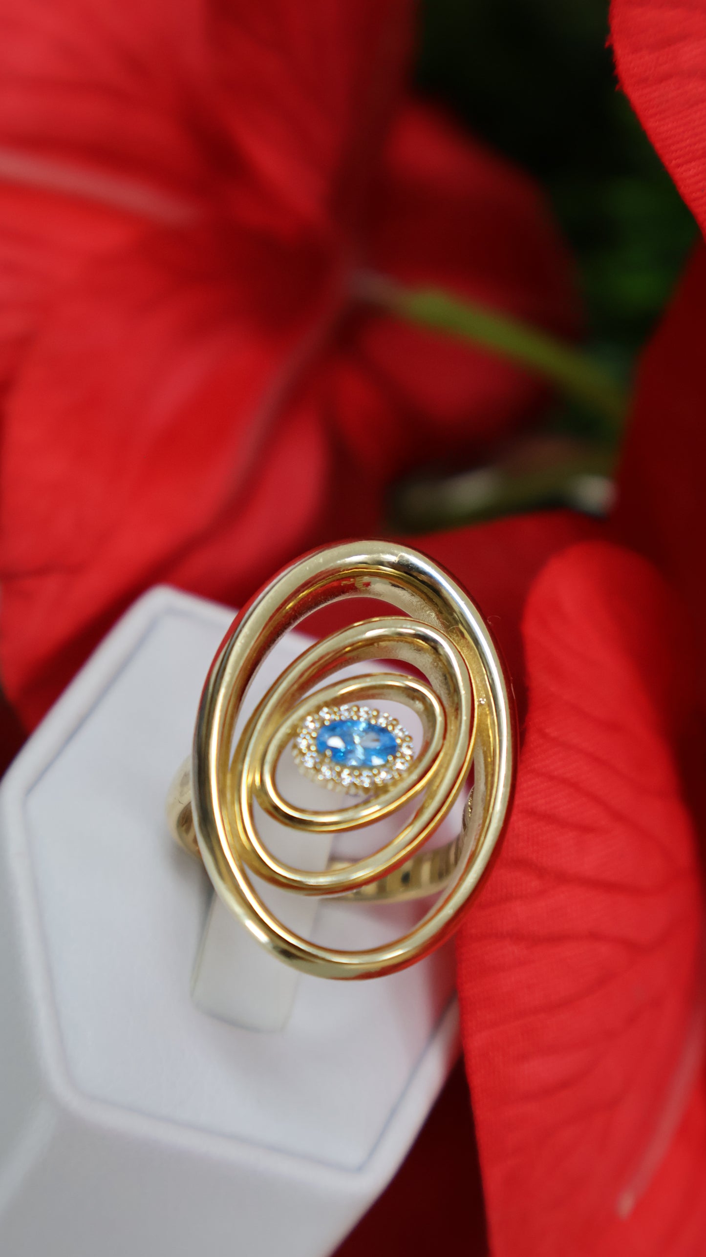 anillo de mujer 14k piedra azul aqua