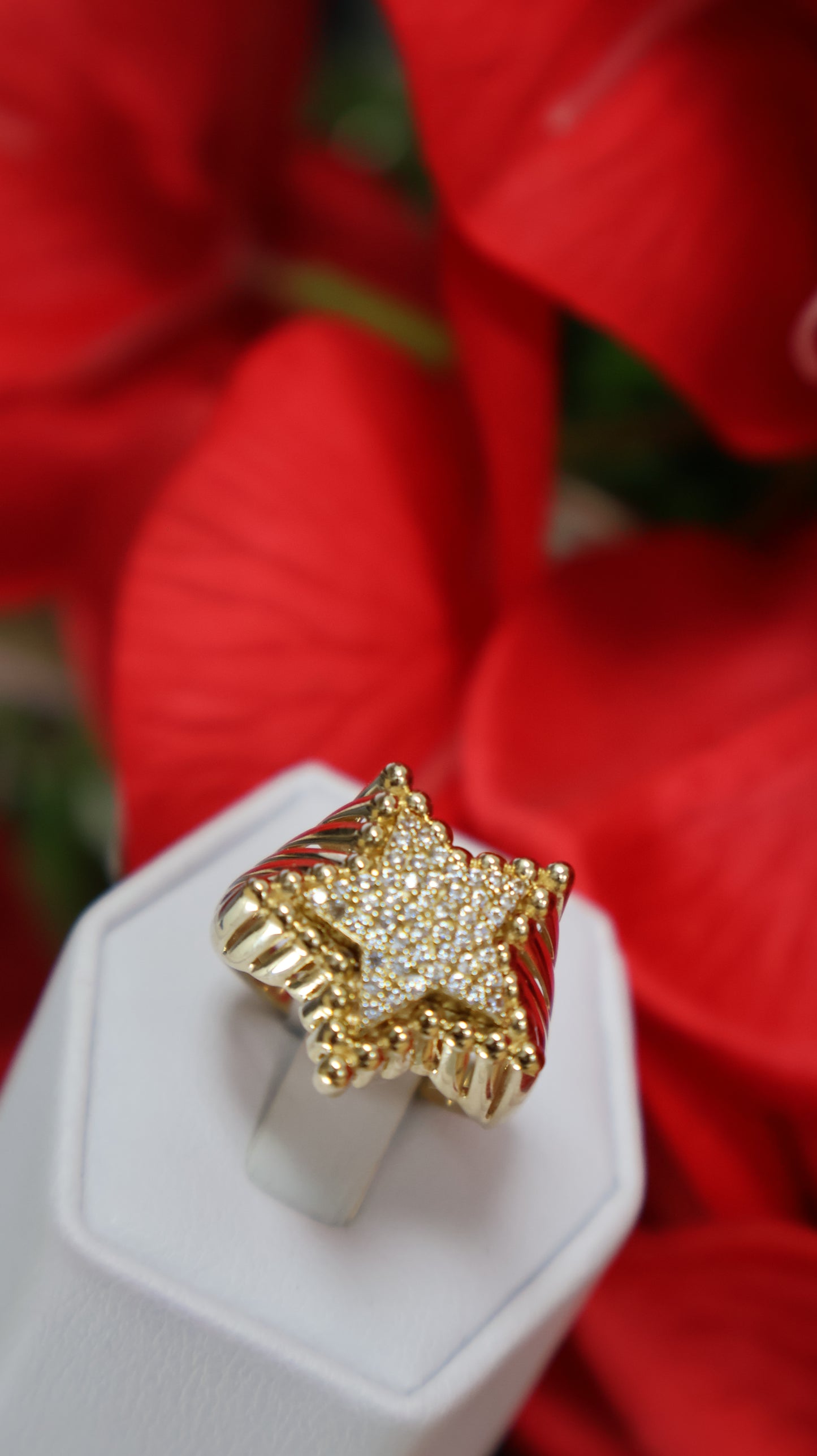anillo de mujer 14k estrella con sirconia blanca moderno