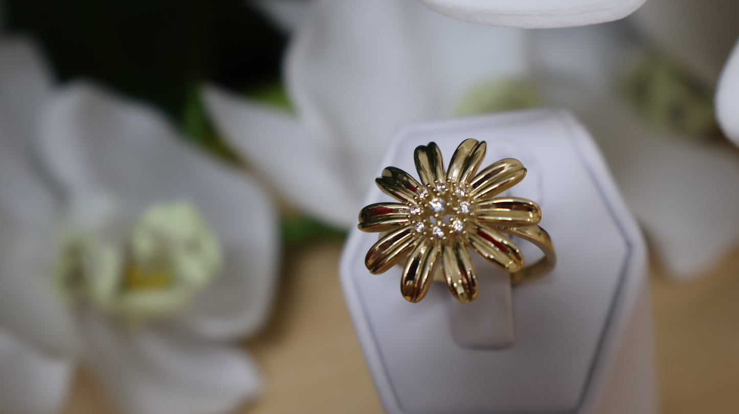 anillo de mujer de 14k de flor