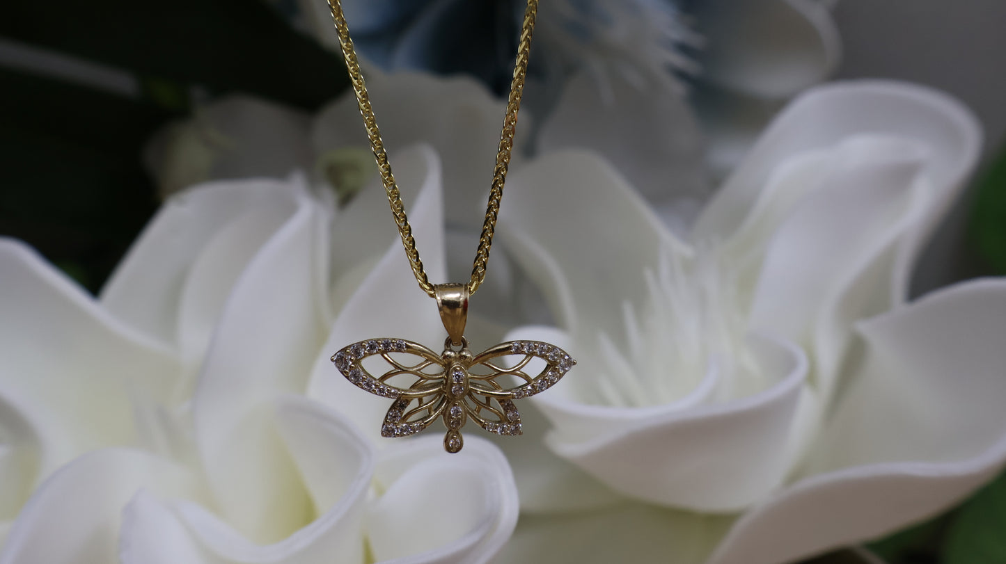 Dije de maripoza con circonia en blanca de oro 10k