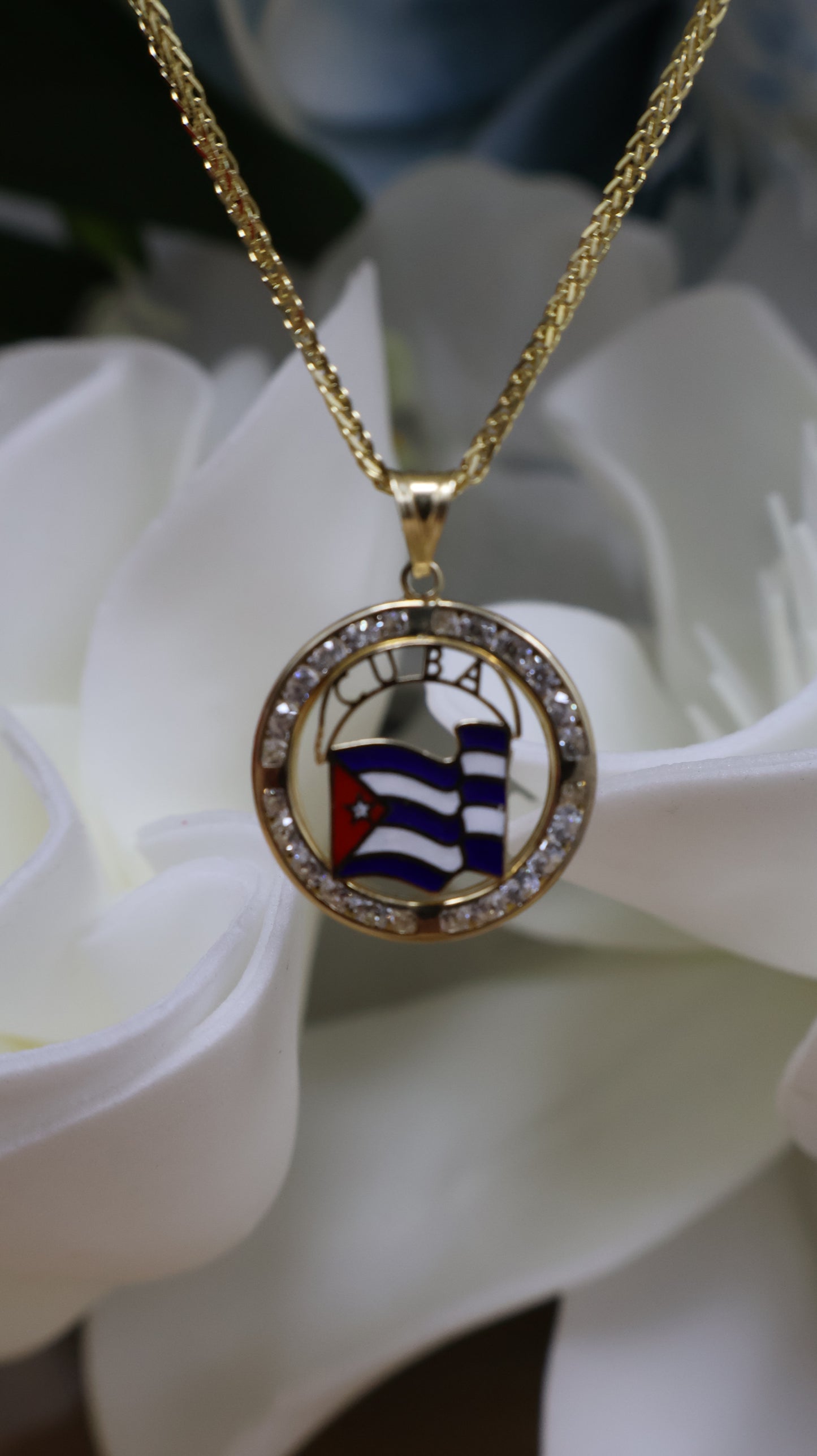 dije 14k redondo bandera cubana