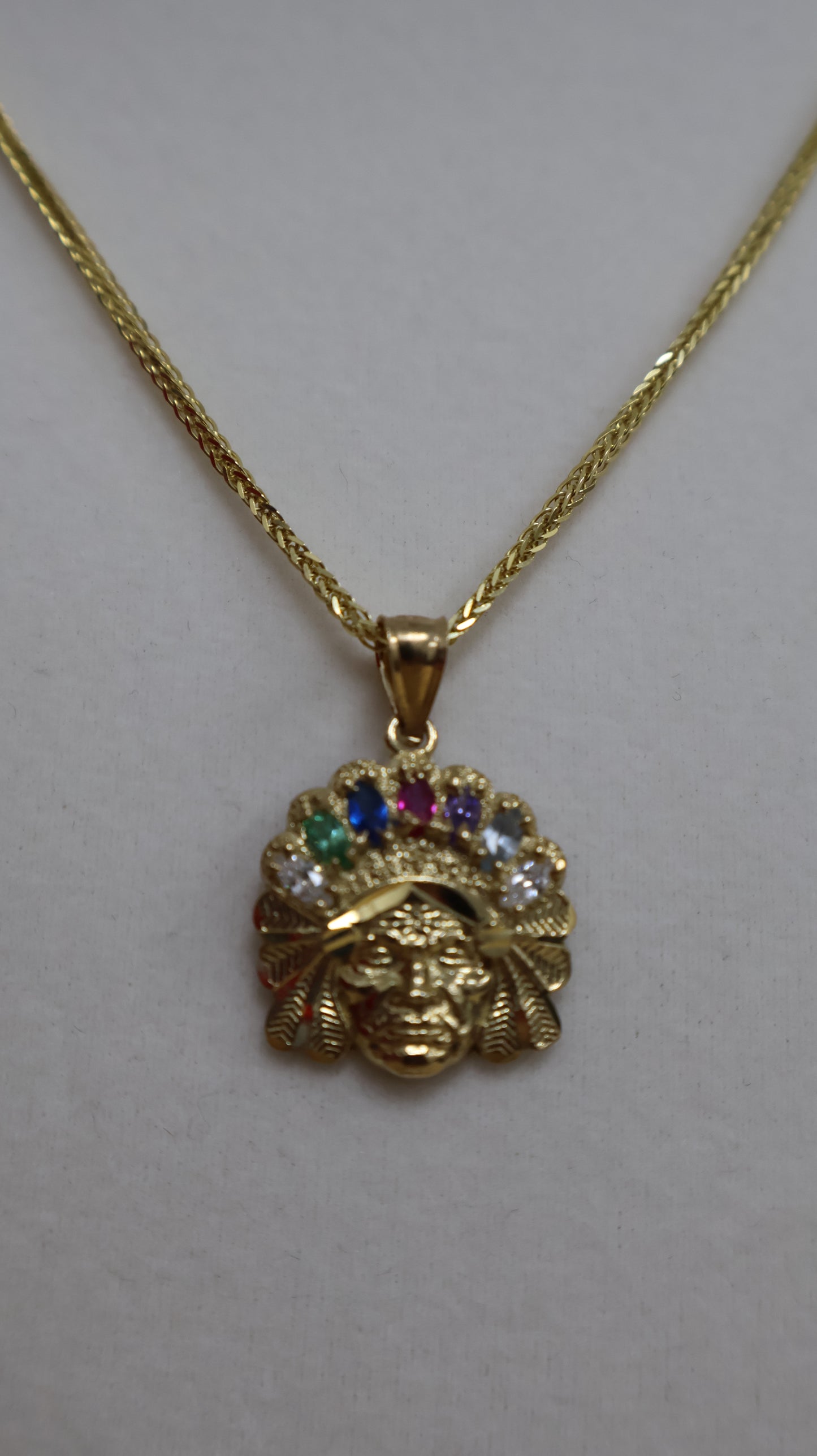 Anillo de mujer de indio en oro 10k