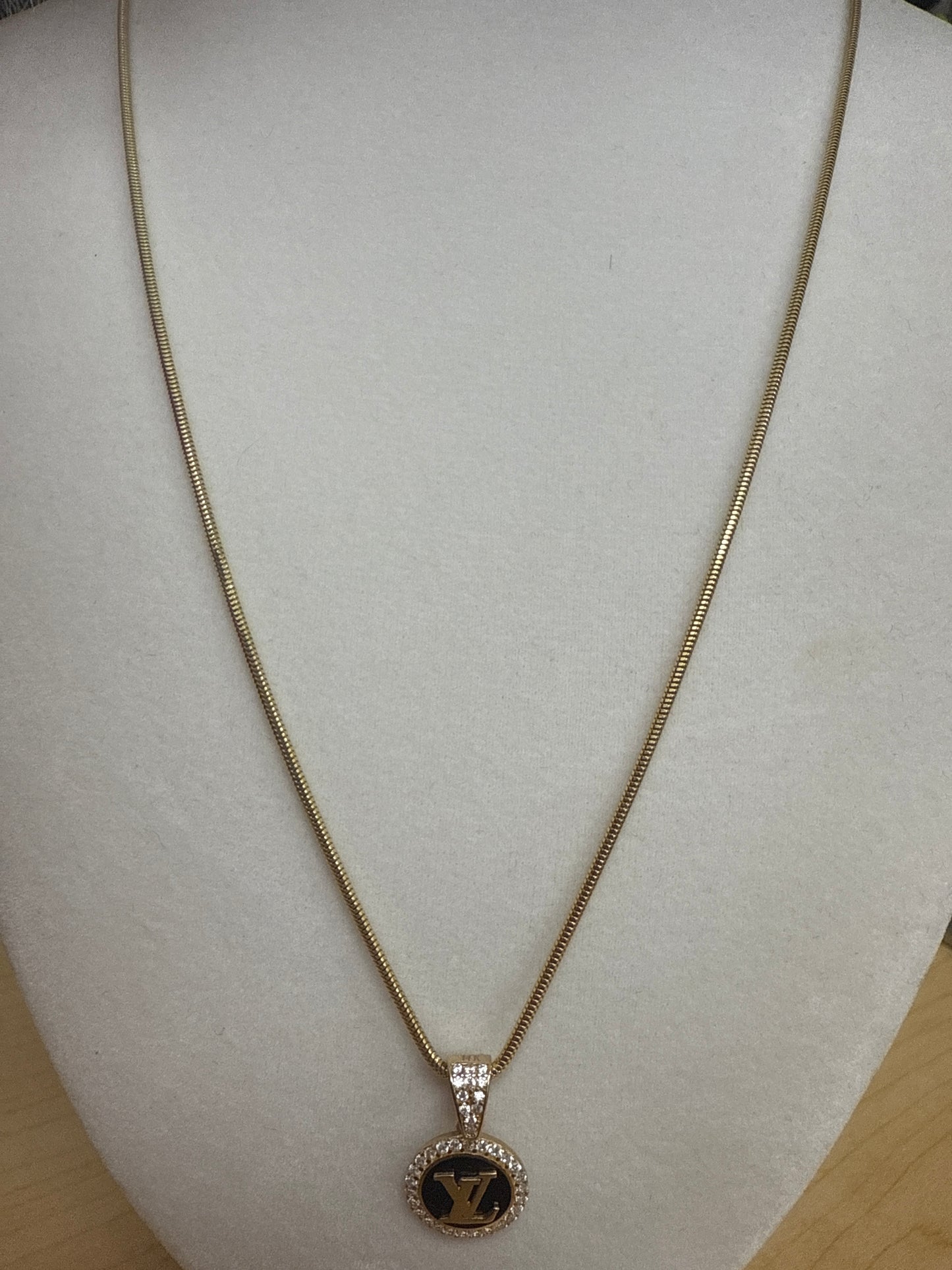 Conjunto de cadena ,dije y anillo de 14k de mujer