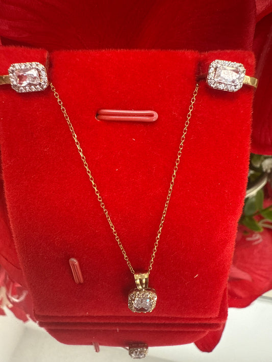 Bello Conjunto de cadena , dije y arete con sirconia en blanca para mujer