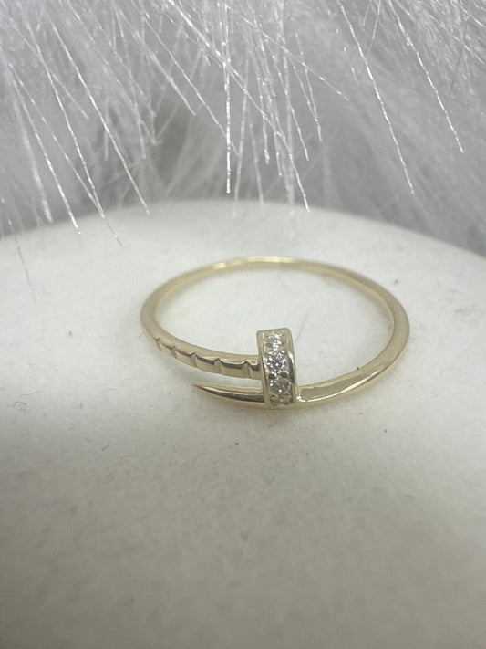Anillo de mujer de oro 10k de clavo