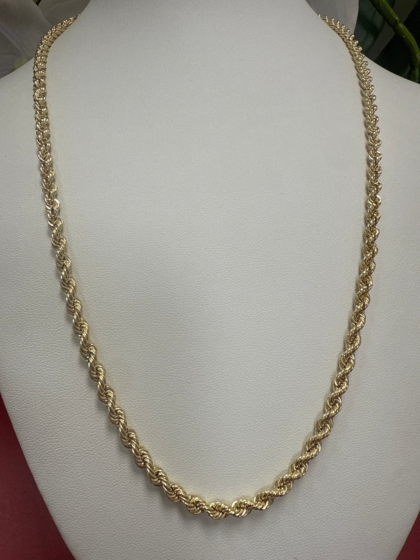Cadena de cordon o torzal de oro 10k para mujer y hombre de 24 de largo .