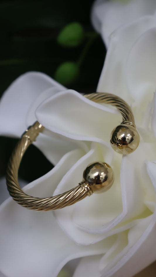 Pulsera de mujer y de hombre en oro 10k