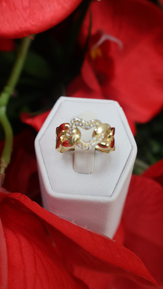 anillo  de mujer 10k con  sirconia el diseno es de  eslabon cubano