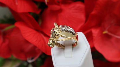 anillo 14k de hombre  con diseno de caballo