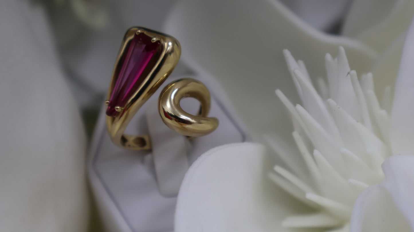 Anillo de mujer 14k estilo Moderno con piedra en rosada