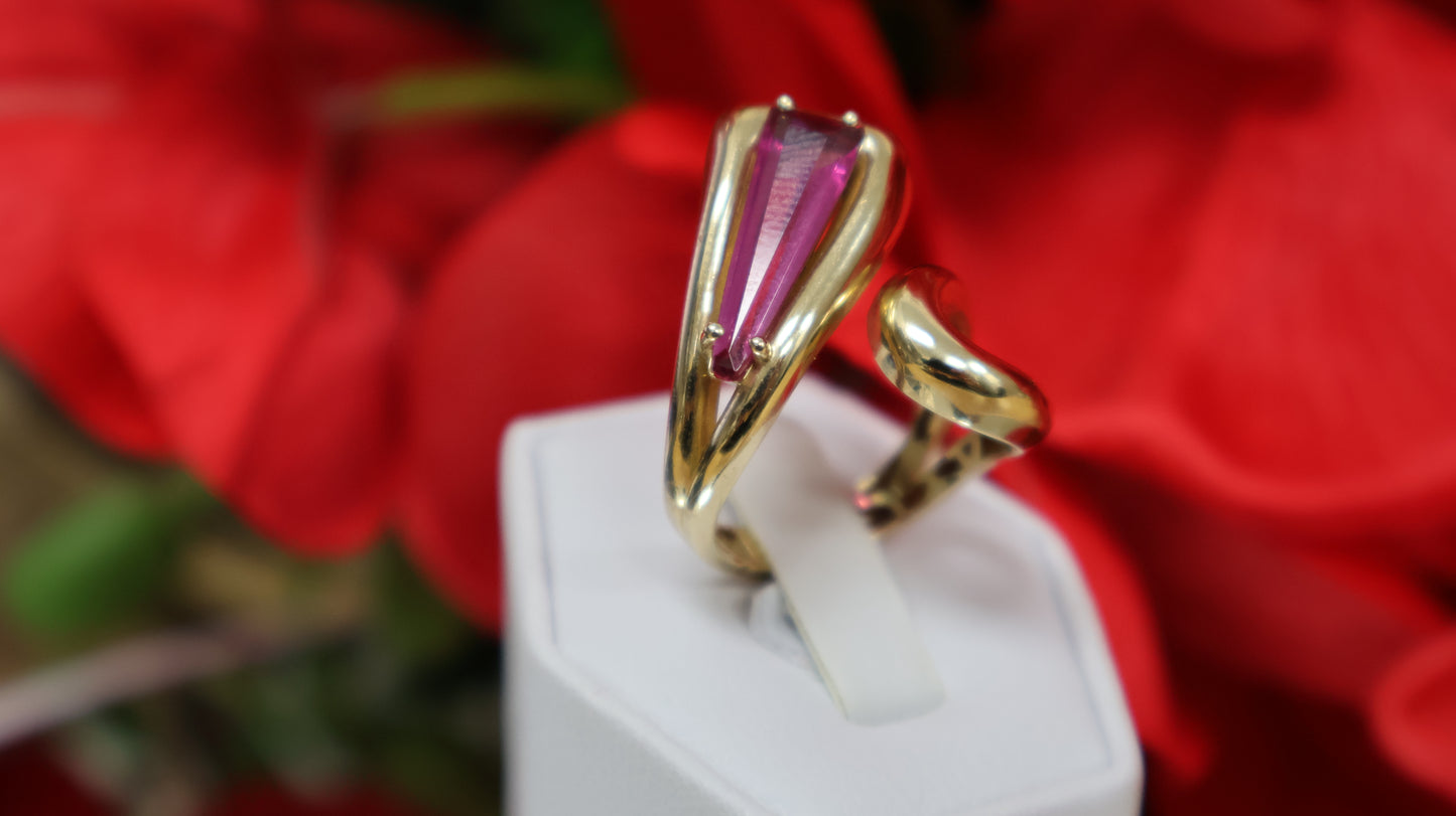 Anillo de mujer 14k estilo Moderno con piedra en rosada
