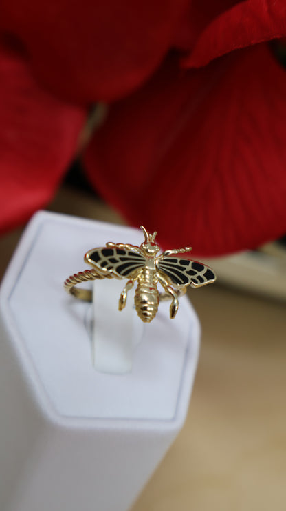 anillo de mujer de 10k con  diseno aveja