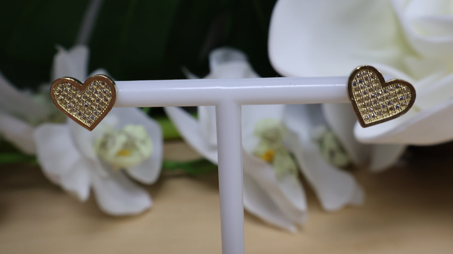 Aretico de mujer de corazon de 10k con circonia