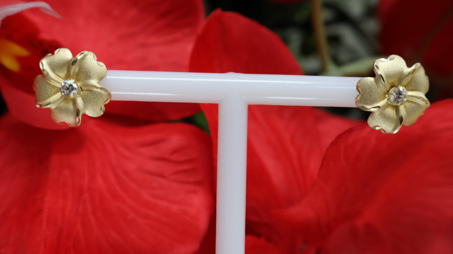 Aretico de mujer de flor en dorado es de oro 10k