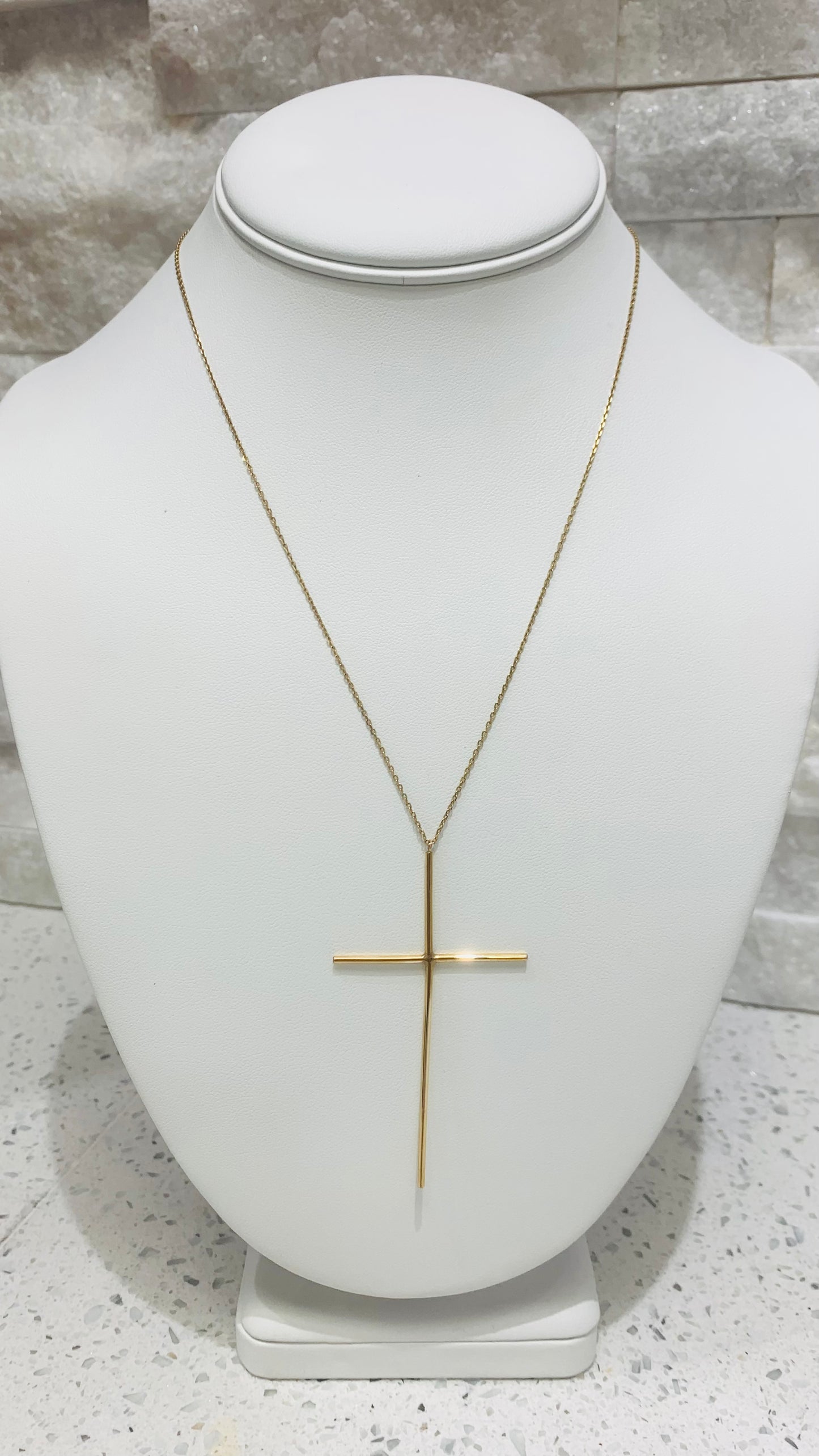 simple 10k gold chain with crucifix pendant