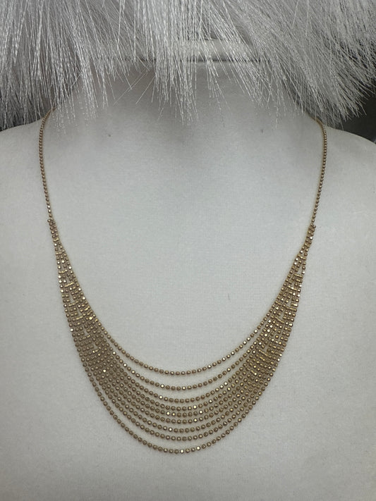 Disfruta este elegante conjunto fino de gargantilla y arete para mujer en oro 14k