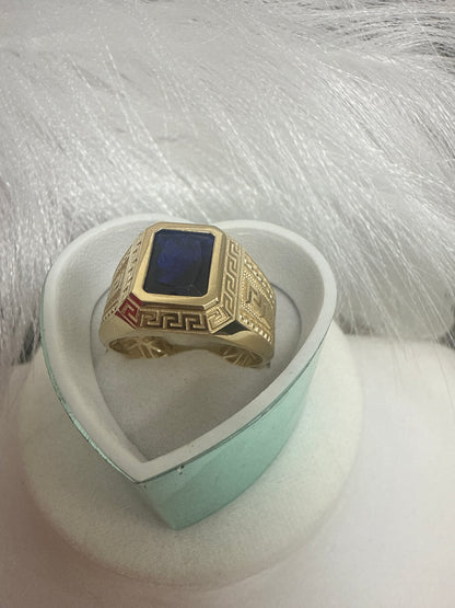 Anillo de hombre de piedra en azul de oro 10k .