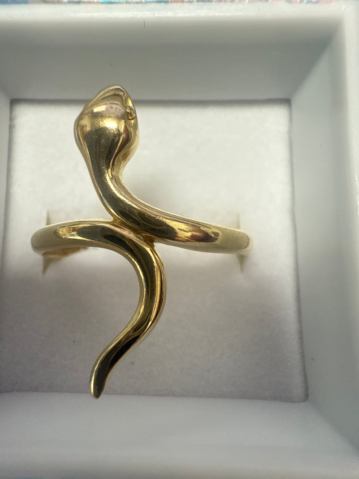 Anillo de maja fino de 10k