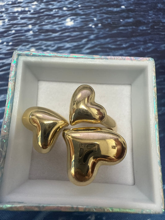 Anillo de mujer de  oro 14 k de tres corazones