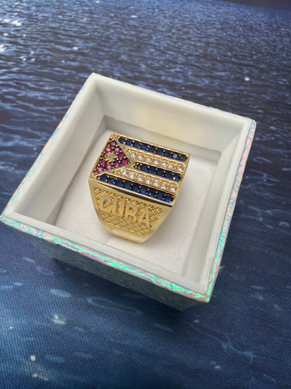Anillo de hombre de 10k con la bandera de cuba