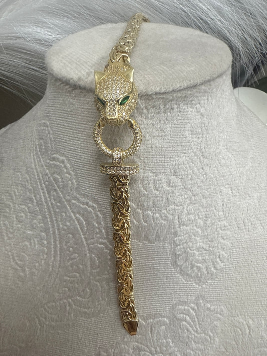 Manilla de mujer de oro 10k con circonia en verde y blanca elegante para cualquier ocacion
